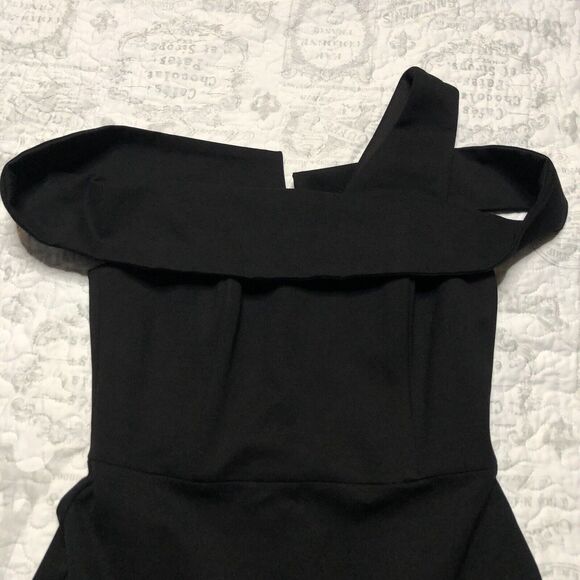 Adelyn Rae Women's Black Nicole One Shoulder Trumpet Knee Length Dress Sz S - Picture 3 of 14